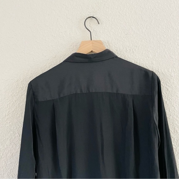 Babaton Toned Black Button Up Blouse - Picture 3 of 16